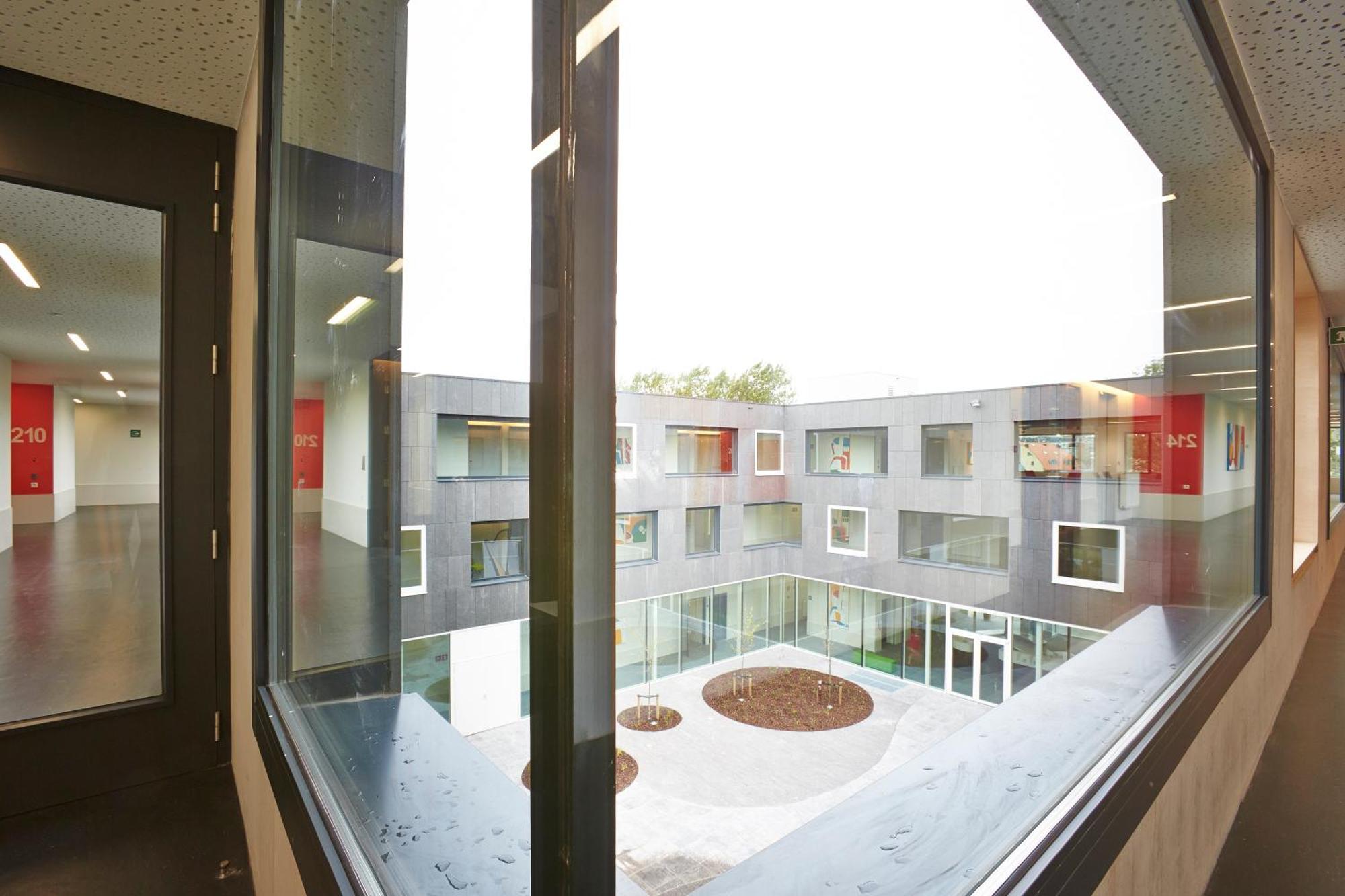 Hotel Middelpunt - Gratis Parking - Ontbijt Inbegrepen! 米德尔克尔克 外观 照片