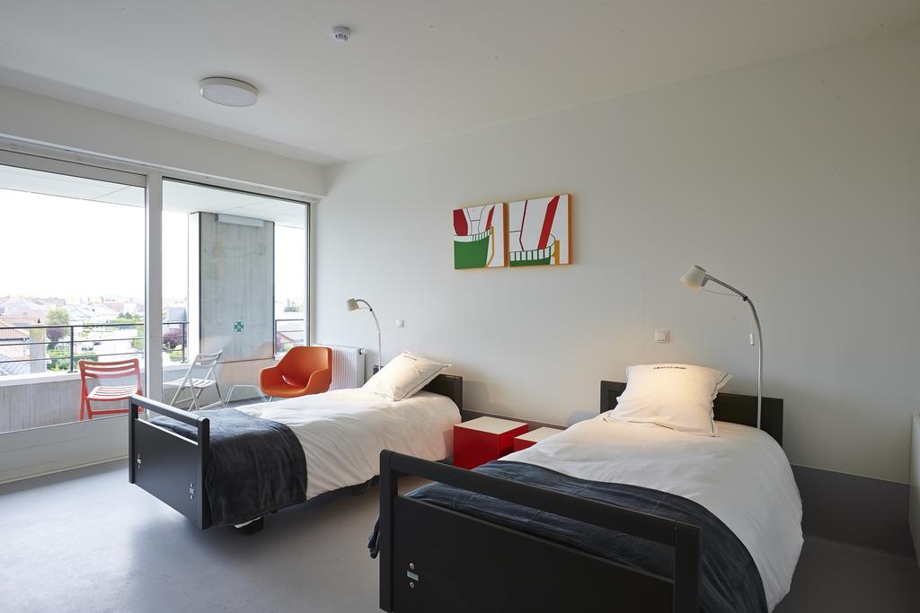 Hotel Middelpunt - Gratis Parking - Ontbijt Inbegrepen! 米德尔克尔克 客房 照片