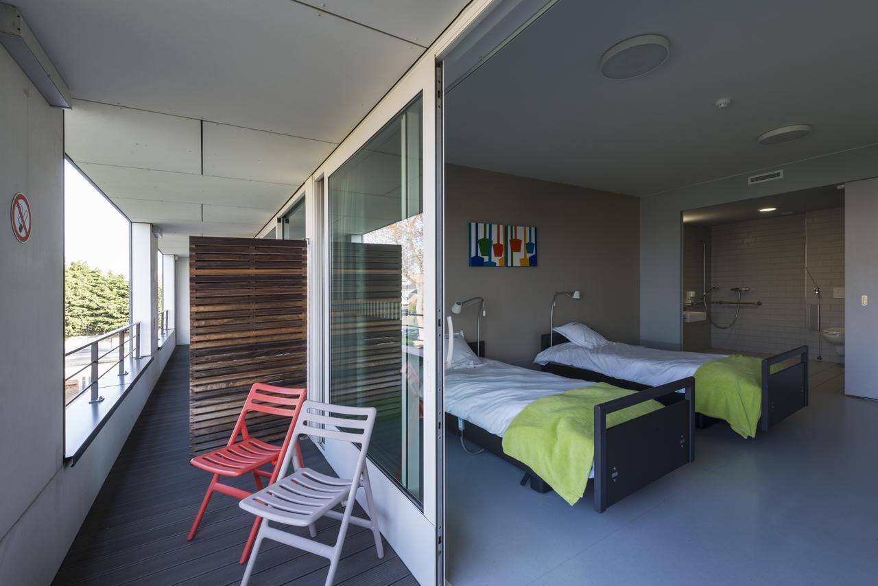 Hotel Middelpunt - Gratis Parking - Ontbijt Inbegrepen! 米德尔克尔克 外观 照片