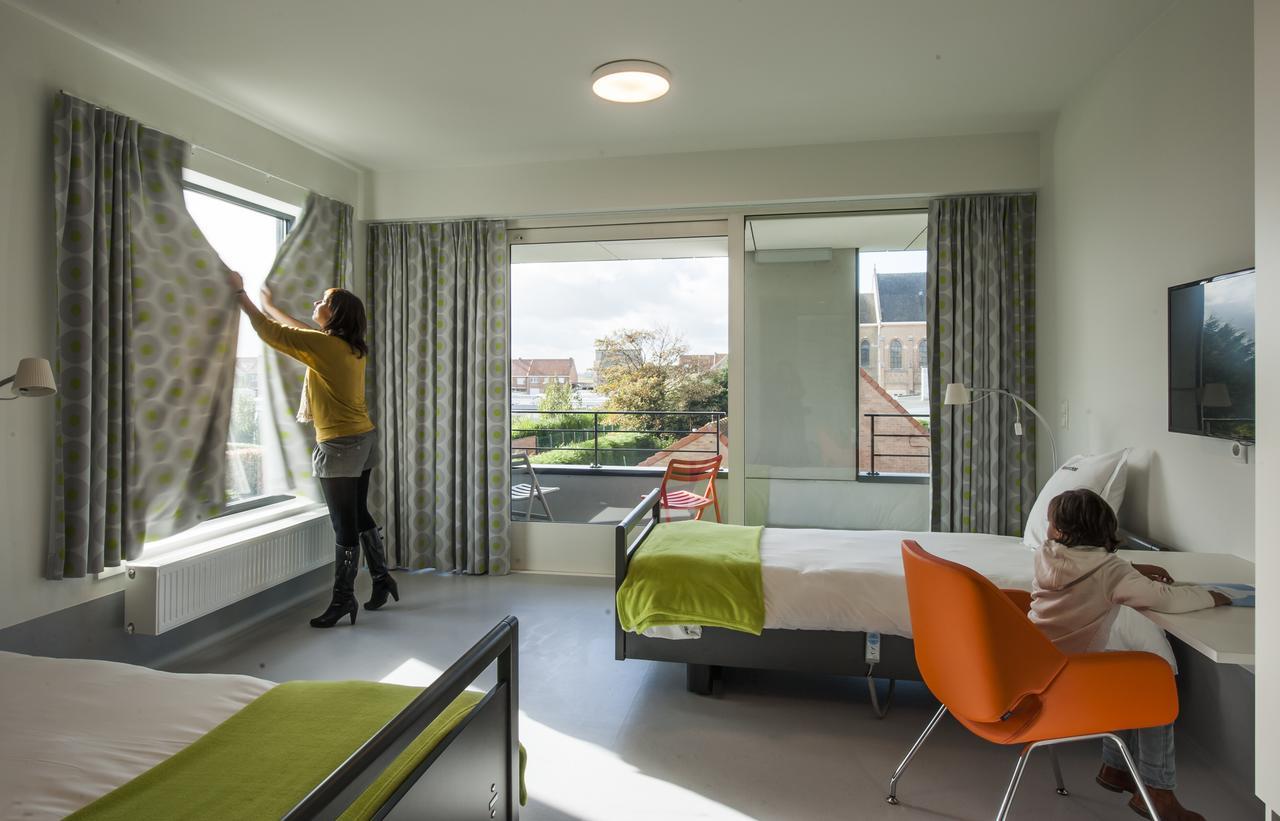 Hotel Middelpunt - Gratis Parking - Ontbijt Inbegrepen! 米德尔克尔克 外观 照片